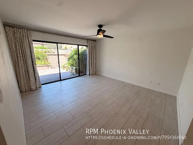 7826 E San Miguel Ave — Photo 16