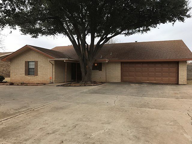 1st image of 4636 Fountain Ln