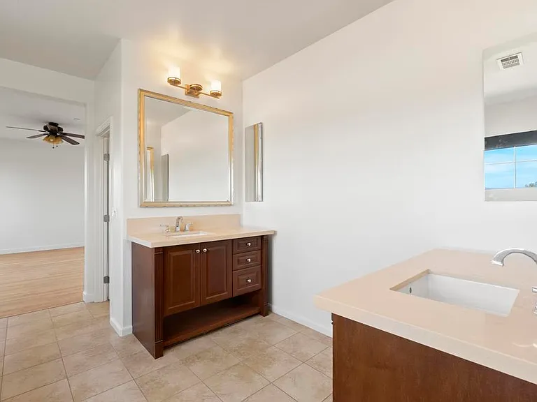 6820 Lopez Canyon Way — Photo 27