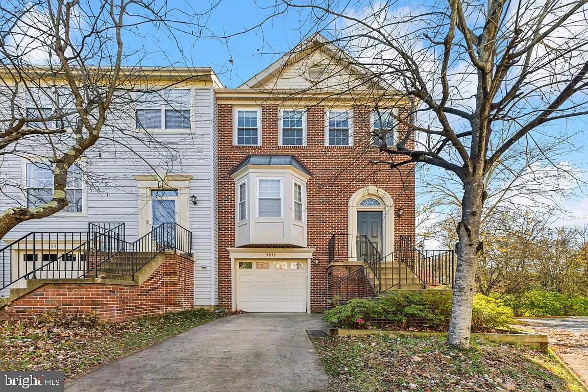 3 bed, 4.0 bath, 2168 sqft, $3,100 — Photo 1