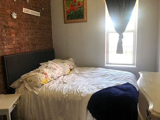 Rented by Meraki Realty LLC | media 20