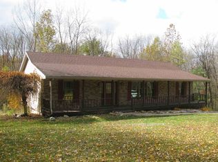 2104 E Wallace Rd, Kendallville, IN 46755