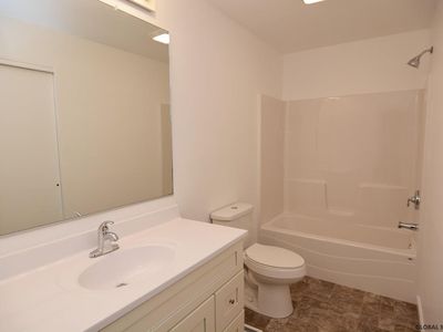 16 Carriage Rd, Clifton Park, NY, 12065
