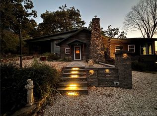 27 Rock Hill Dr, Sunrise Beach, MO 65079