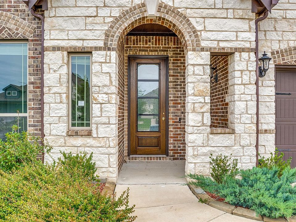 1945 Cedarwood Dr, Glenn Heights, TX 75154 | MLS #18624194 | Zillow