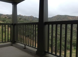 961 Crown Hill Rd, Simi valley, CA 93063