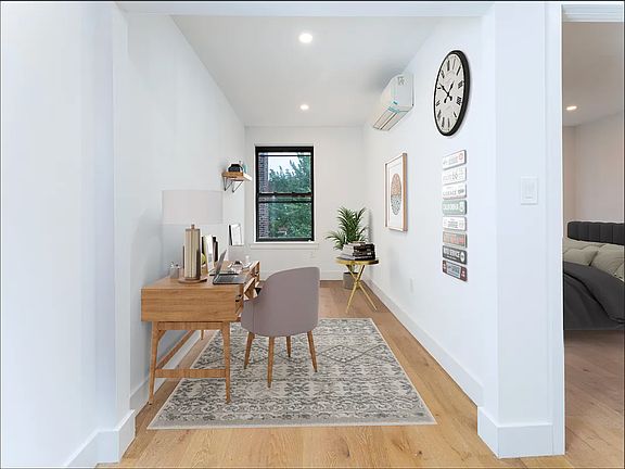 4th image of 164 E 7th St #1