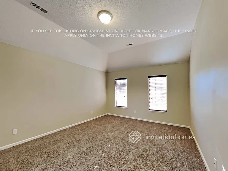 11306 Hunters Landing Dr — Photo 12
