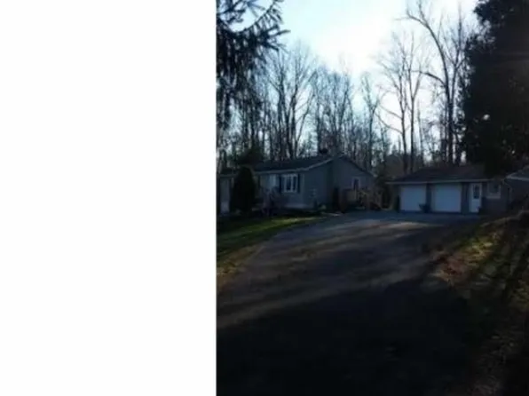 193 W Branch Rd, Barto, PA 19504
