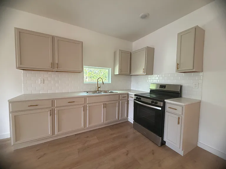 2503 Bomar Ave — Photo 12