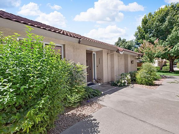 2nd image of 3605 Sylvan Meadows Ct