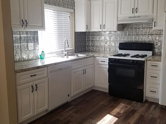 Kitchen - New Cabinets