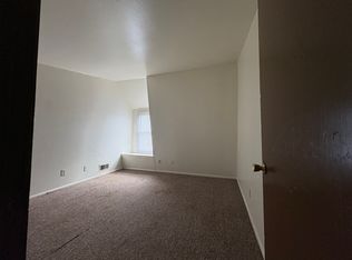 8901 N Swan Rd #H, Milwaukee, WI 53224