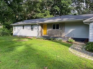 22 Highland Rd, Mansfield, CT 06250
