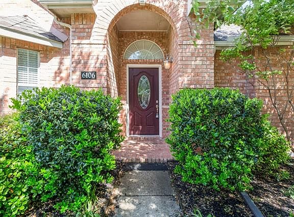 4th image of 6106 Tupelo Ln