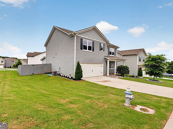 2nd image of 359 Walnut Grove Way