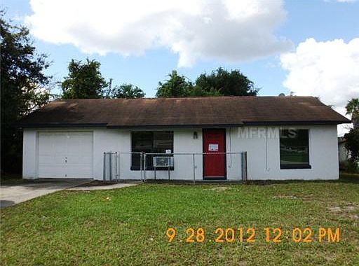 1st image of 833 Anderson Dr