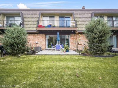 5 Cour Caravelle, Palos Hills, IL, 60465
