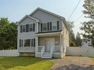 28 Maurice St, Haverhill, MA 01832