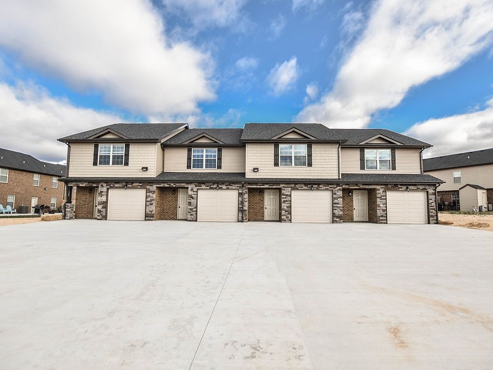 1st image of 125 Melbourne Dr #4