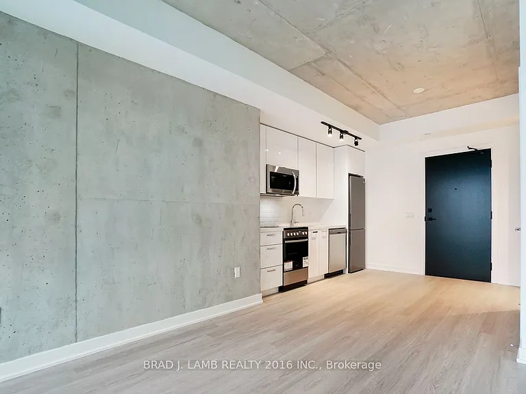 284 King St E #1603 — Photo 6
