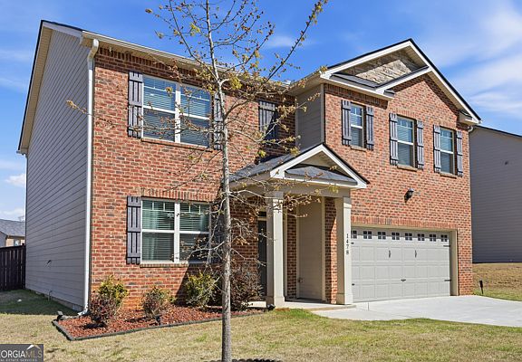 2nd image of 1478 Farrell Ln