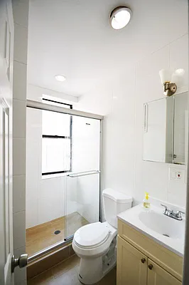 Rented by Bohemia Realty Group | media 7