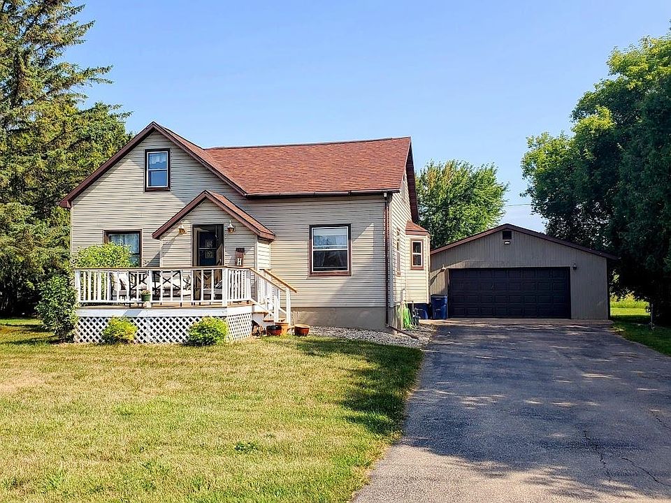 E9474 State Road 156, Clintonville, WI 54929 | Zillow