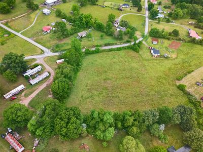 126 N Rakestown Rd, Ivanhoe, VA, 24350