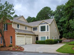 5601 Brooke Ridge Dr, Dunwoody, GA 30338