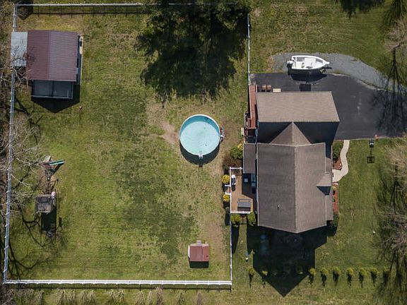 4th image of 111 N Paula Lynne Dr
