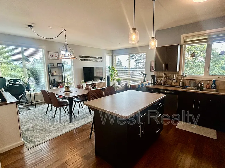 130 Barber Rd #202 — Photo 1
