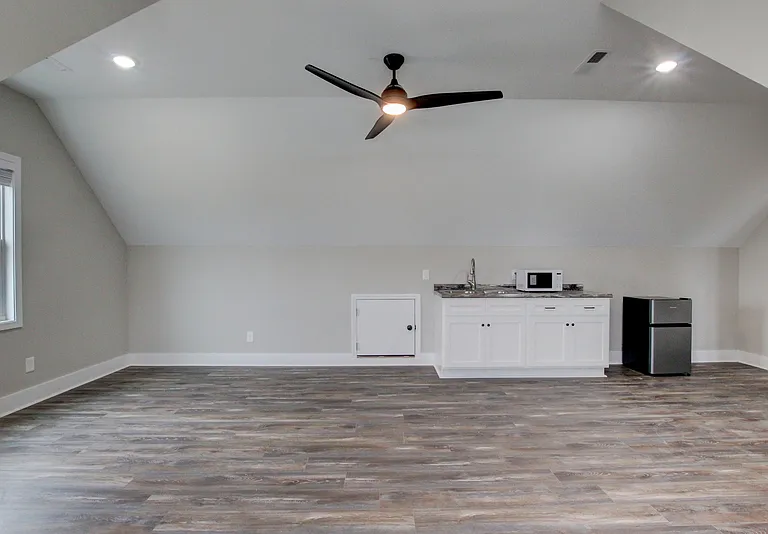 128 Riverbend Dr — Photo 84