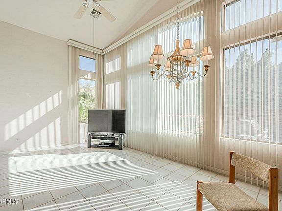 3rd image of 6334 E VIEWMONT Drive #9