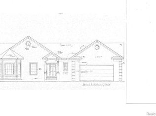 29934 Kimberly Dr, Farmington Hills, MI