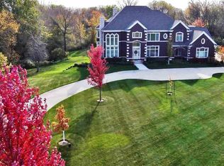 9038 Beaver Meadows Ln, Cedar Falls, IA 50613