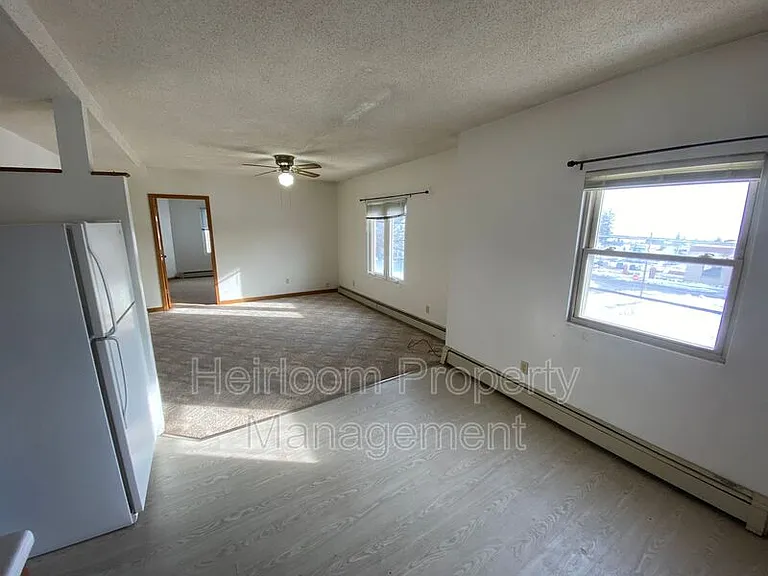 223 N 11th Ave E #2 — Photo 6