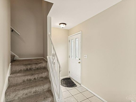 4th image of 965 Patricia Ln