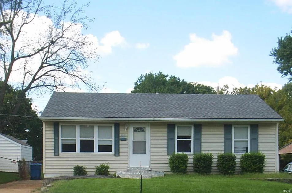 3621 Saint Bernard Ln photo 1