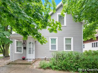 861 Arianna St NW, Grand Rapids, MI 49504