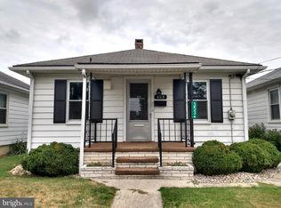 353 E McKinley St, Chambersburg, PA 17201