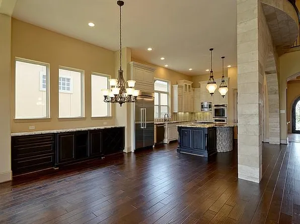 1007 Oyster Bank Cir, Sugar Land, TX 77478