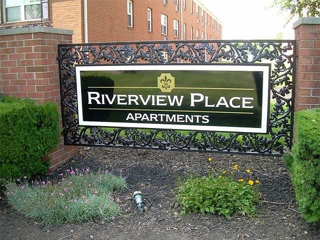 1st image of 3231 Riverview Pl APT B