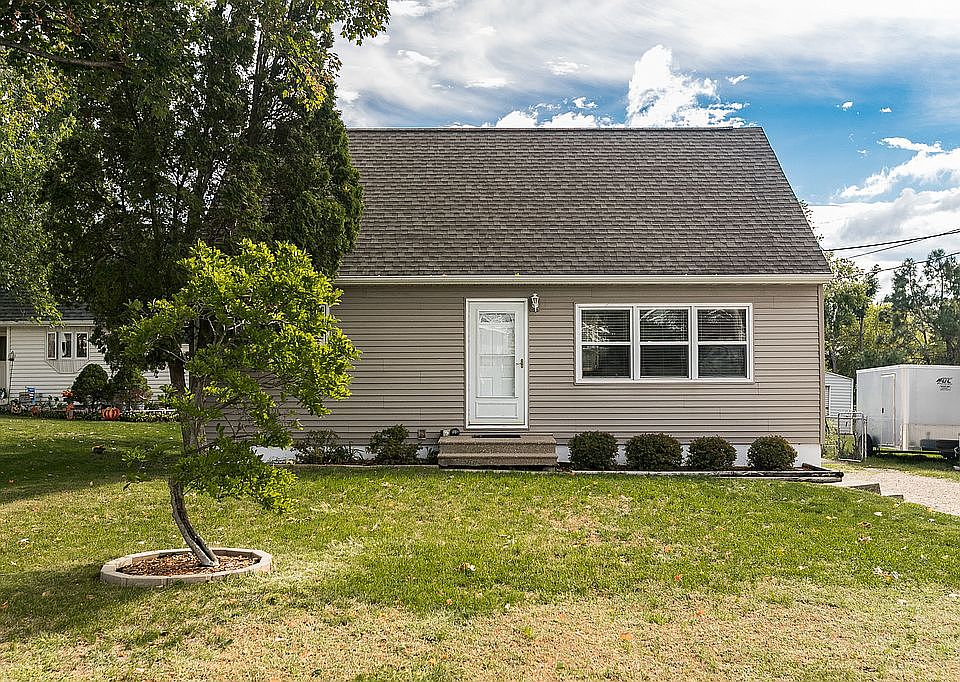 1st image of 2413 Fruitland Blvd SW