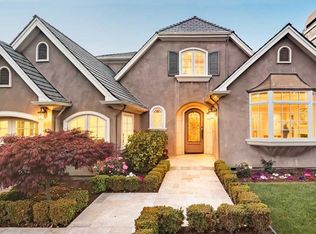 631 E Meadow Dr, Palo Alto, CA 94306