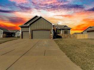 2004 E Teak Ct, Andover, KS 67002