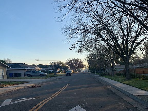 5th image of 1431 60th Ave