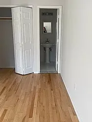 Rented by Kapital Real Estate