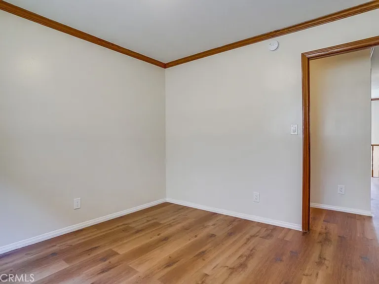1307 Mackay Ln — Photo 40