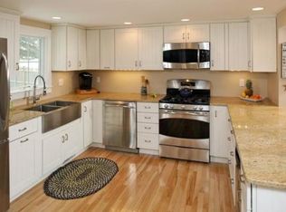 1144 State Rd, Plymouth, MA 02360